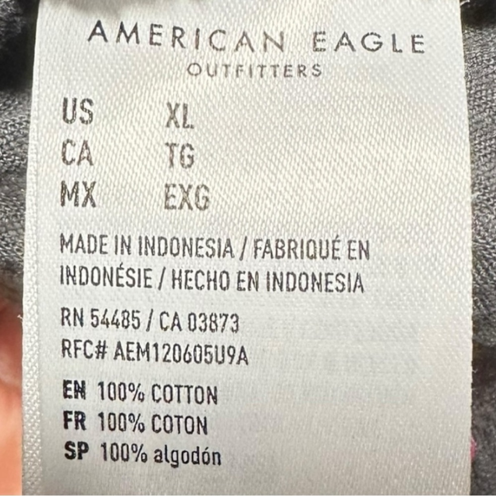 American Eagle Outfitters Gray Corduroy Button Down Size XL - Picture 5 of 5